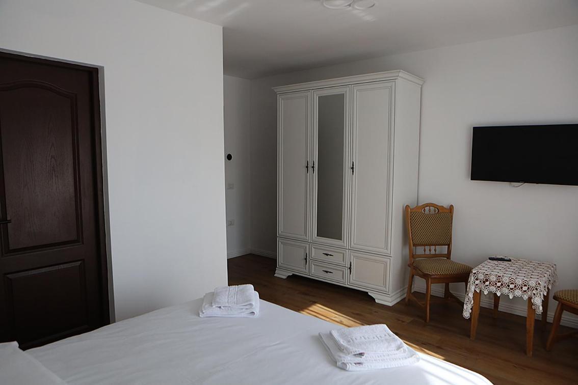 ホテル Casa Carmen ポイエニレ・イゼイ エクステリア 写真